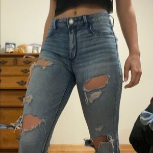 American Eagle Ripped Jeans. Vintage Collection